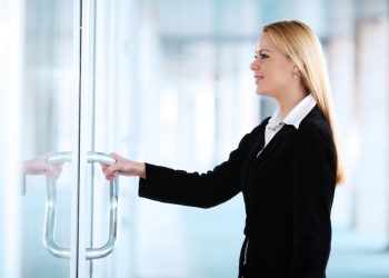 Beli Handle Pintu Kaca Murah di Medan