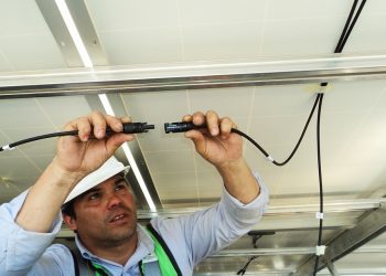 Pasang Pintu Otomatis Untuk Kantor, Rumah Sakit dan Gedung