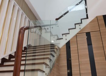 Harga aksesoris railing tangga kaca