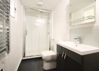 Harga Aksesoris Kaca Shower